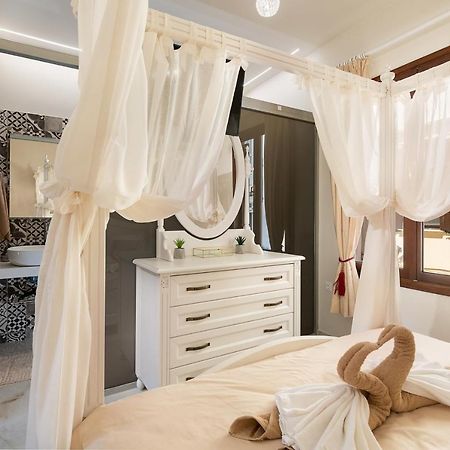 ハニアChrisselen Palazzo Colomboアパートメント エクステリア 写真